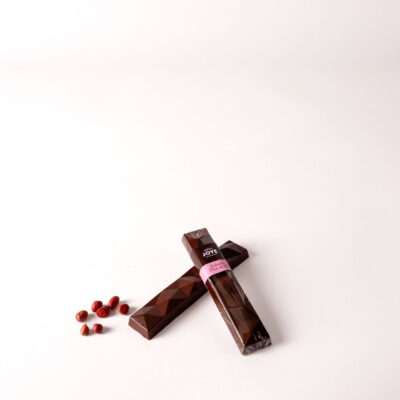 Riegel mit Erdnuss-Fleur de Sel , gefüllt