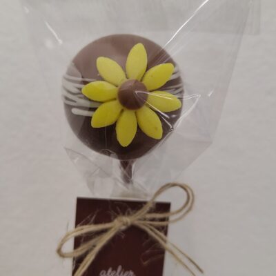 Lolli mit Blume, gefüllt